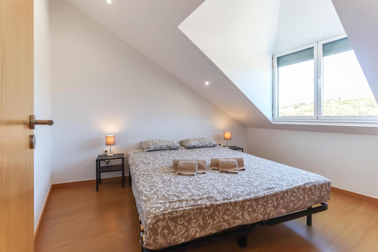 Vita Portucale ! Concept Apartment Campo Ourique Lisboa Eksteriør billede