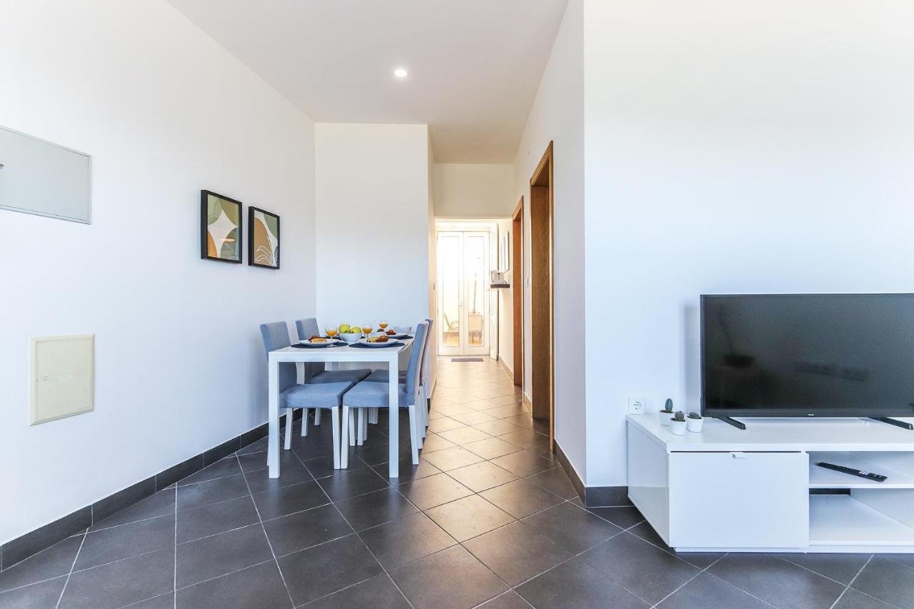Vita Portucale ! Concept Apartment Campo Ourique Lisboa Eksteriør billede