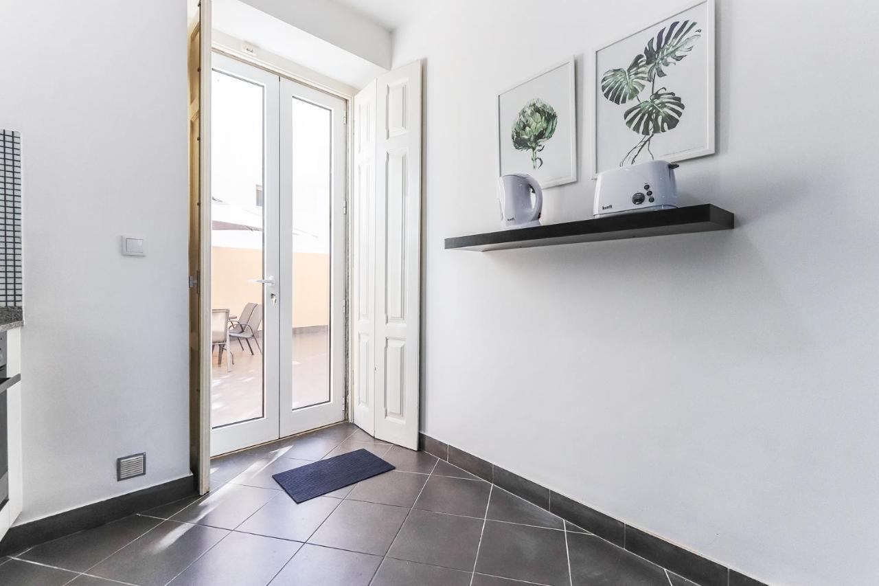 Vita Portucale ! Concept Apartment Campo Ourique Lisboa Eksteriør billede
